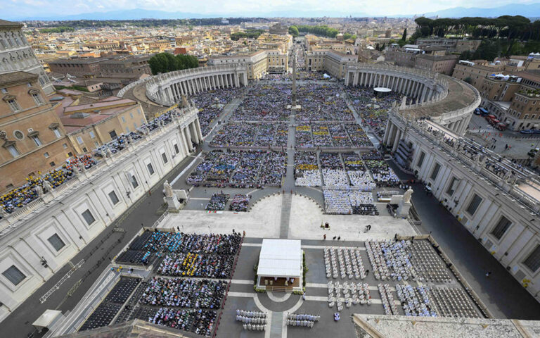 misa-francisco-vaticano-parolin-27042025