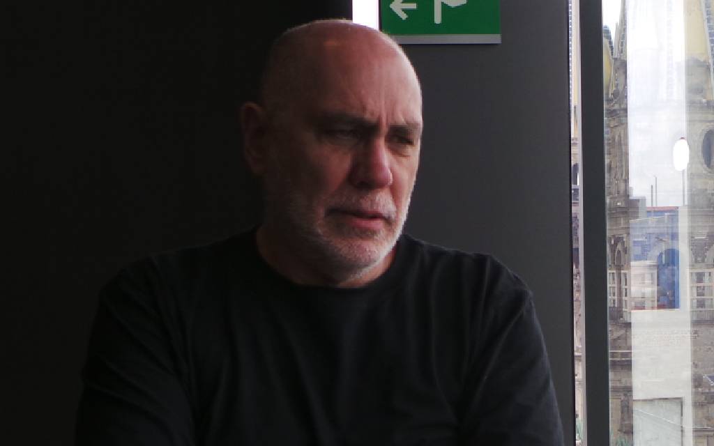 nota-guillermo-arriaga-hombre-tres