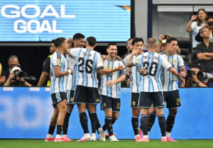 2026-06-22T174311Z_1527644089_UP1EM6M1D7XEV_RTRMADP_3_SOCCER-WORLDCUP-ARG-AUT-700x488