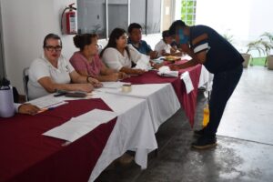SSP-206-2026.-Inicia-SSPT-entrega-de-becas-para-fortalecer-la-educacion-de-servidores-publicos-y-sus-familias-3